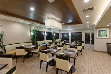Hilton Garden Inn Marina Del Rey - 22