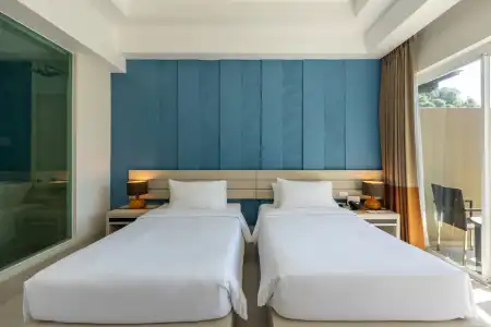 Navinda Krabi - 25
