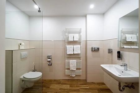 DORMERO Wilhelmshaven - 99