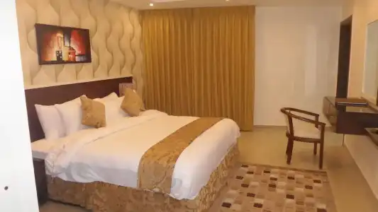 City Rose Suites - 190