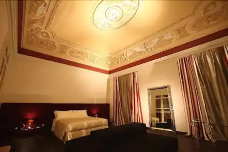 Romano House - 15