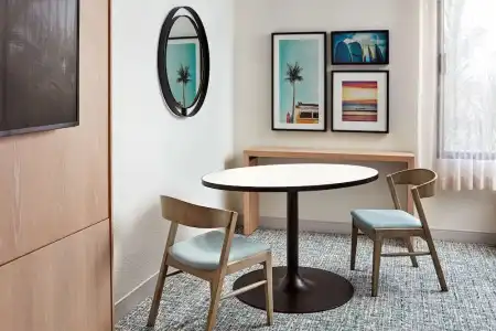MDR Marina del Rey - a DoubleTree by Hilton - 94