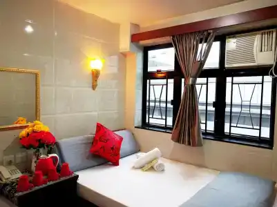 Day and Night Hostel - 2