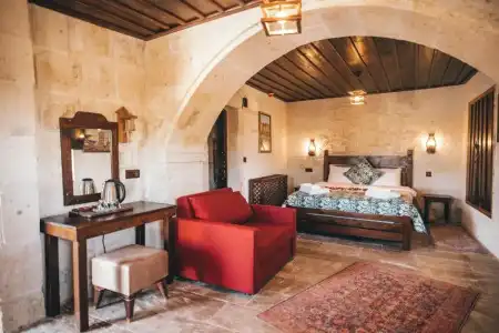 Tale Cave Inn - 163