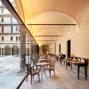 NH Collection Torino Piazza Carlina - 11