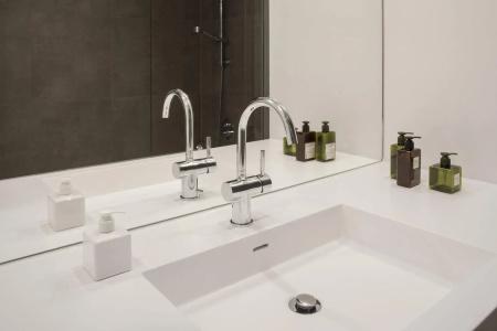 AMANO HOME Apartments - 9