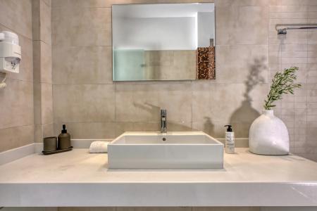 Splendour & Suites - 46