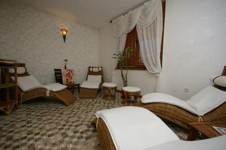 Laguna Beach Resort & Spa - 4