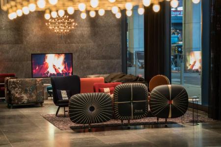 Motel One Berlin-Alexanderplatz - 14