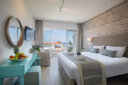 Leonardo Plaza Cypria Maris Beach & Spa - 54