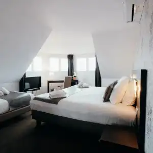 Hôtel Red Fox - 14