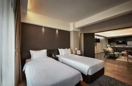 Tropics Eight Suites - 33