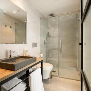 Kyrat Amarac Suites - 33