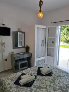 Zoumis Residence - 268