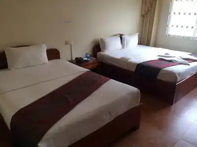 Lux Guesthouse - 25