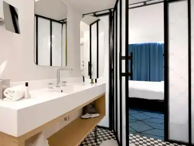 Mercure Nantes Centre Gare - 7