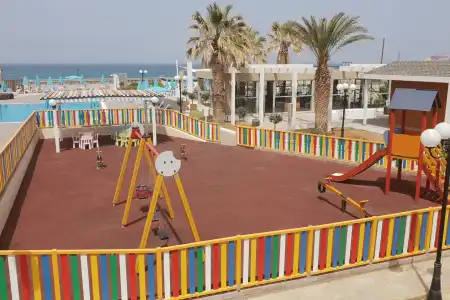 Stella Blue Seaside Resort - 18