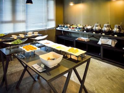 JB Design Haeundae - 10