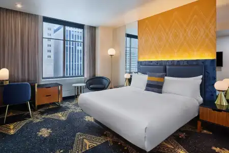 W Minneapolis - The Foshay - 80