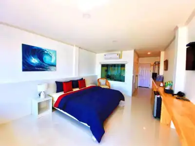 At Koh Larn Resort - 143