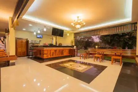 Tontan Resort Cha-Am - 11