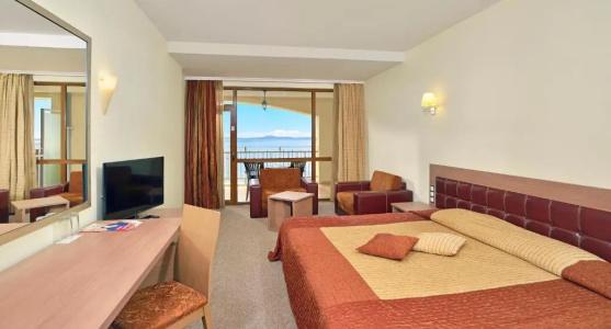 Sol Nessebar Palace Resort & Aquapark - All Inclusive - 87
