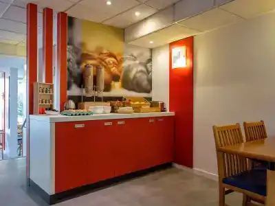 ibis Cannes Plage La Bocca - 11
