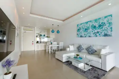 Amala Grand Bleu Resort Hilltops - 5