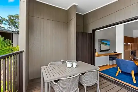Ramada Resort Flynns Beach - 48