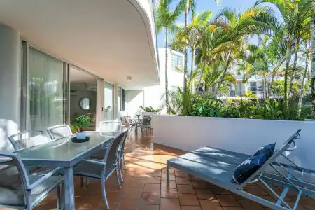 Noosa Tropicana - 213