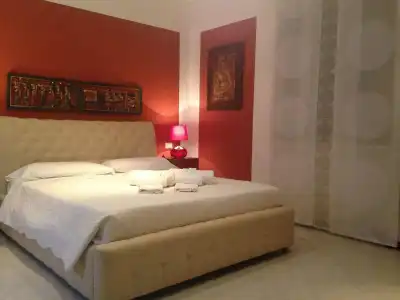 Diamond Suite - 1