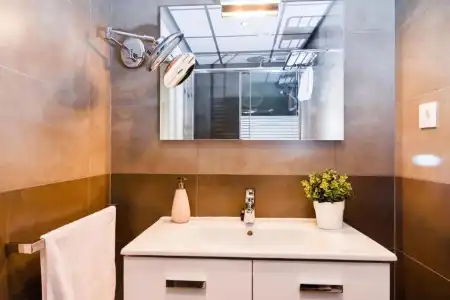Feelathome Plaza Apartments - 30