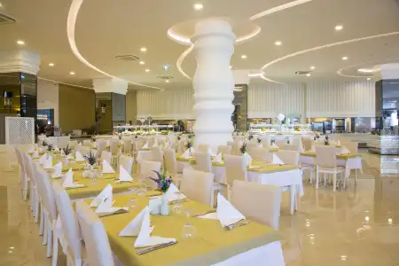 Water Side Resort & Spa - Ultra All Inclusive - 37