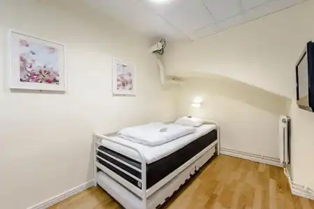 City Hostel - 42