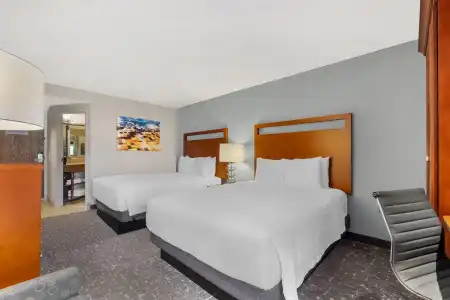 Best Western Plus Bellingham - 4