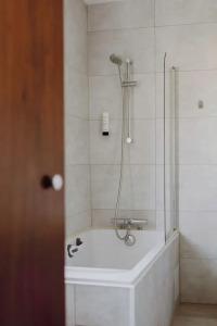 L'Hôtel Bristol - 98