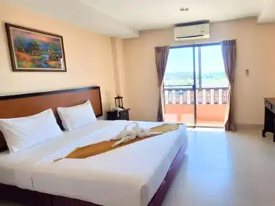 Rayong Lanna - 3