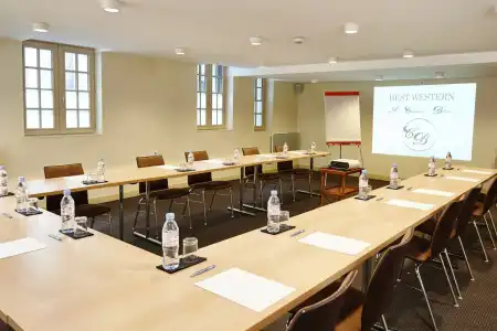 Best Western Le Cheval Blanc - Vieux Port - 16