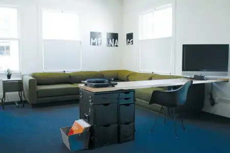 The Clyde Portland by Kasa Living - 7
