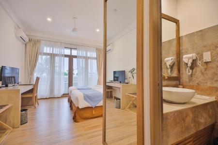 Plumeria Maldives Boutique - 8
