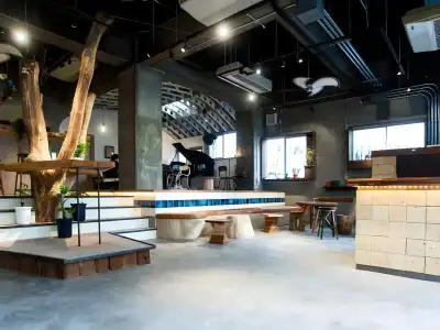 Nui. Hostel & Bar Lounge - 13