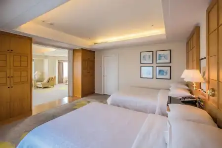 Phoenix Seagaia Ocean Tower - 214