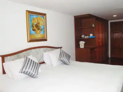 Interchange Tower Serviced Apartment - 164
