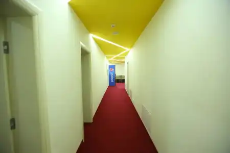 Vllaznia - 20
