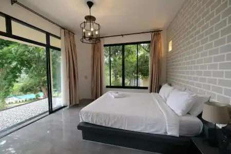 Hi - Scene Resort - 119