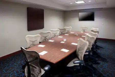 Hampton Inn & Suites Oklahoma City-Bricktown - 16