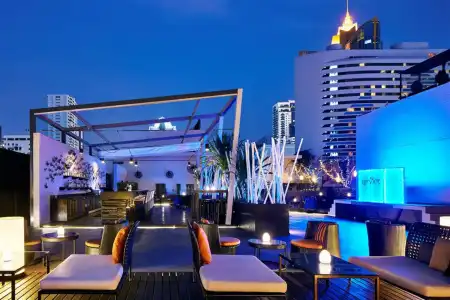 Paradox Bangkok Sukhumvit - 43