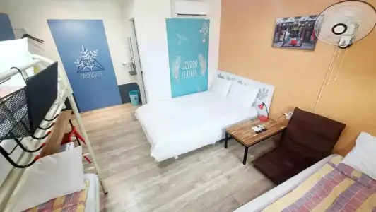 Hostel Tommy - 100