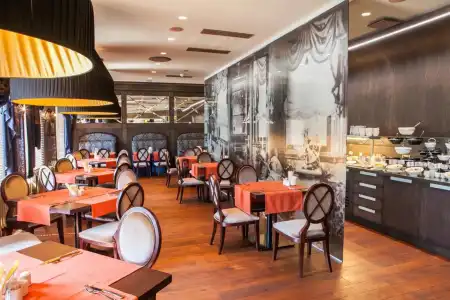 Eurostars Metropole - 25