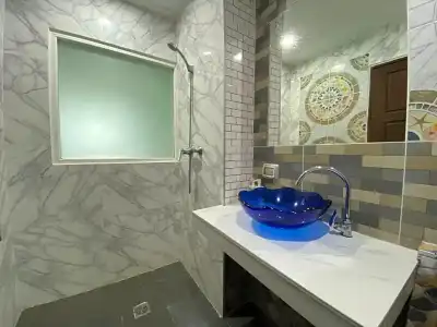 77 Patong & Spa - 93